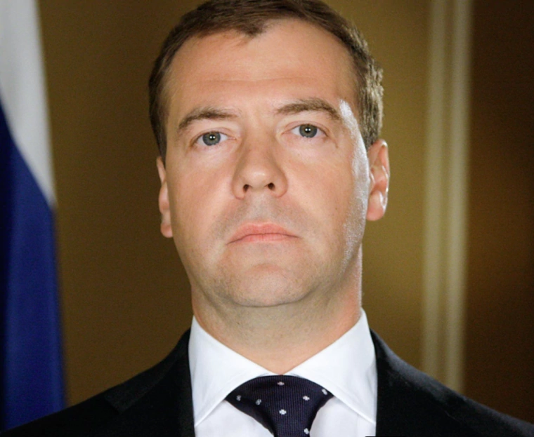 Медведев Дмитрий
