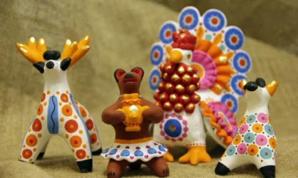 Красочное народное творчество: красивые дымковские игрушки