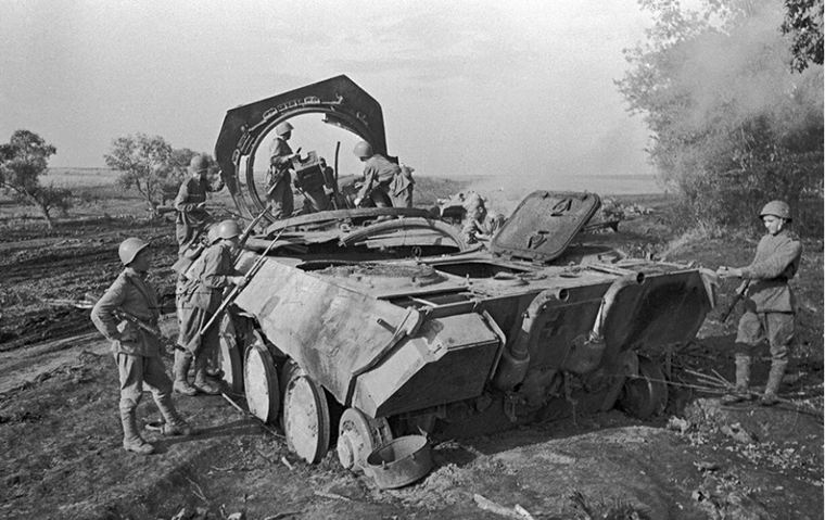 80 лет Курской битве: величайшее танковое сражение в истории